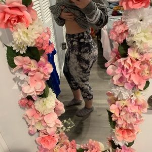 LIKE NEW lululemon leggings